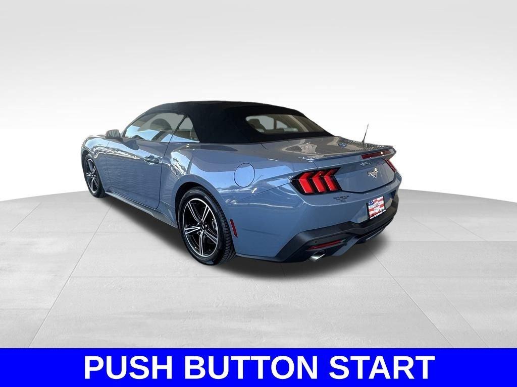 Ford Mustang Ecoboost Premium Rwd 2 Door Convertible - Thumbnail 8