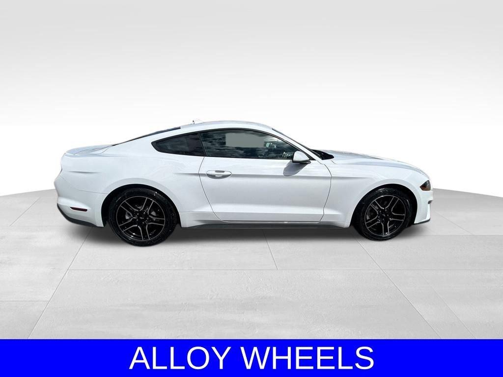 Ford Mustang Ecoboost Premium Rwd 2 Door Coupe - Thumbnail 5