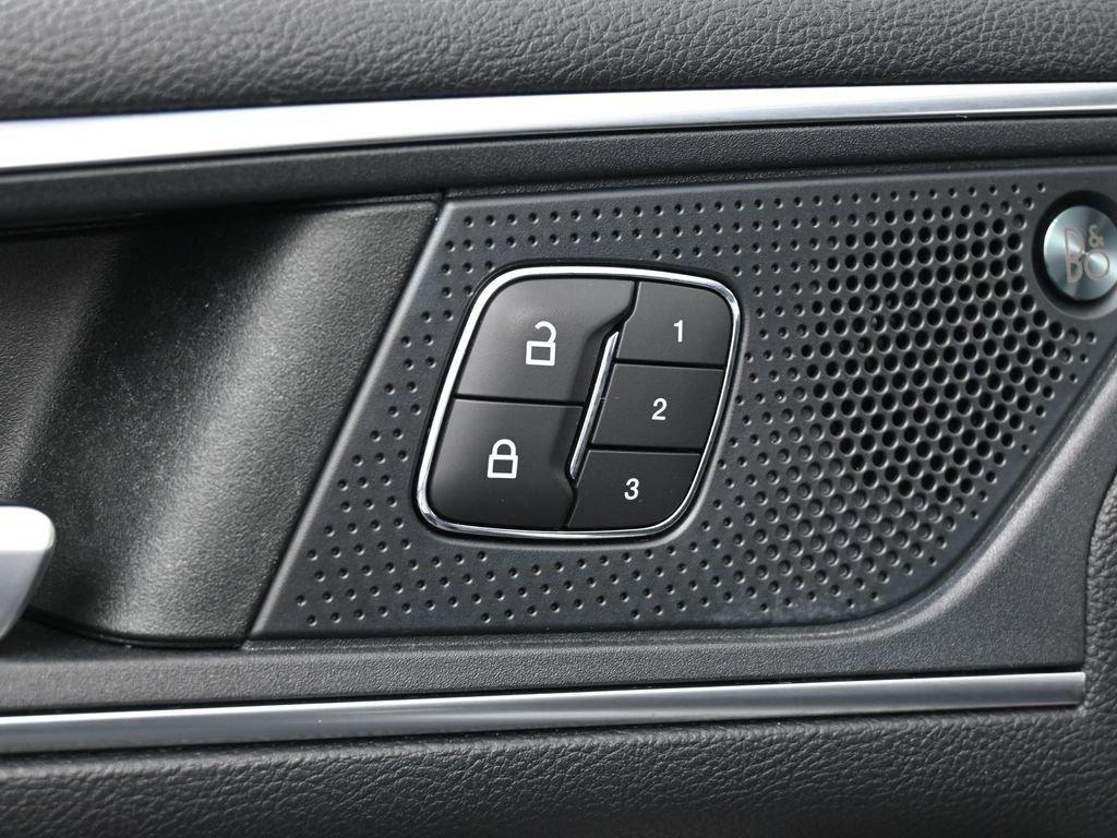 Ford Edge Titanium Awd 4 Door Suv - Thumbnail 19