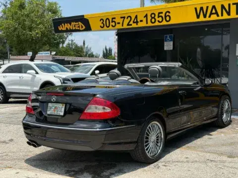 Mercedes-Benz Clk-Class Clk 550 Cabriolet 2D - Thumbnail 6