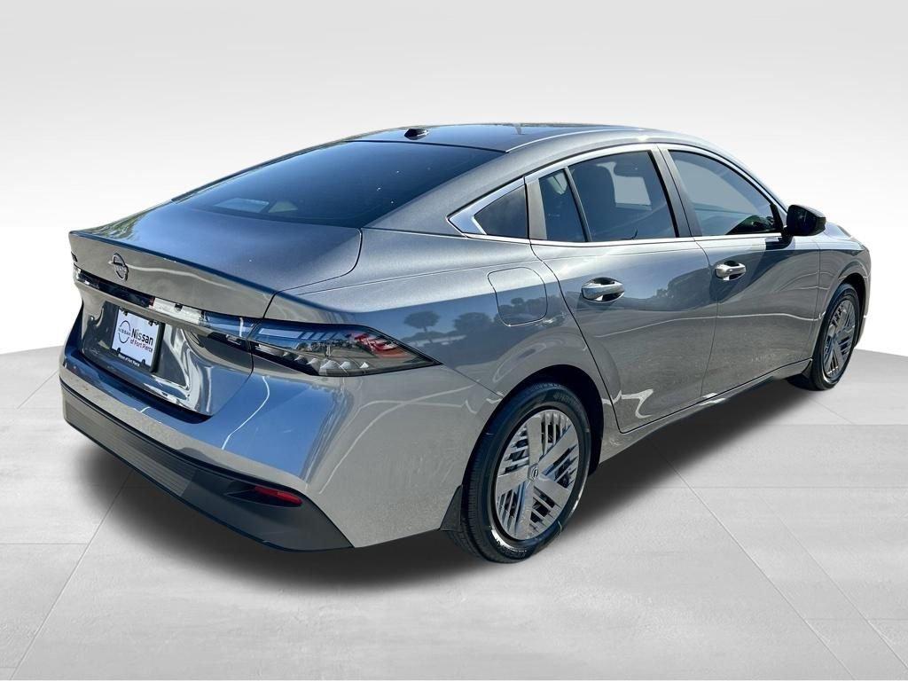 Nissan Sentra Sv - Thumbnail 6