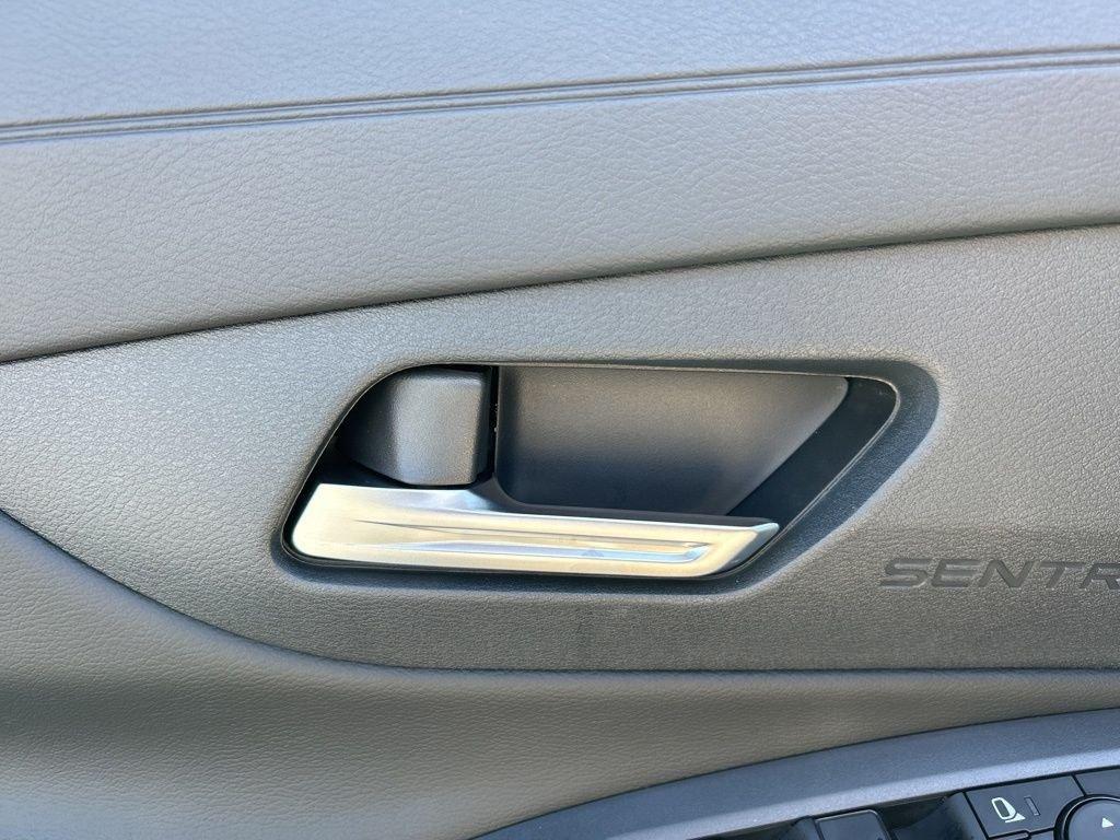 Nissan Sentra Sv - Thumbnail 19