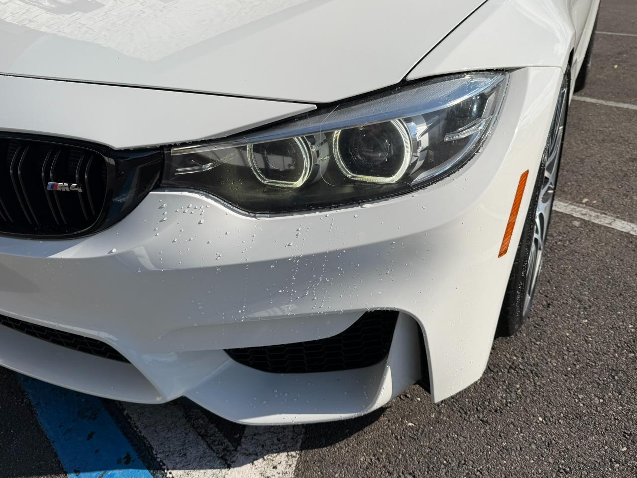 BMW M4 - Thumbnail 5