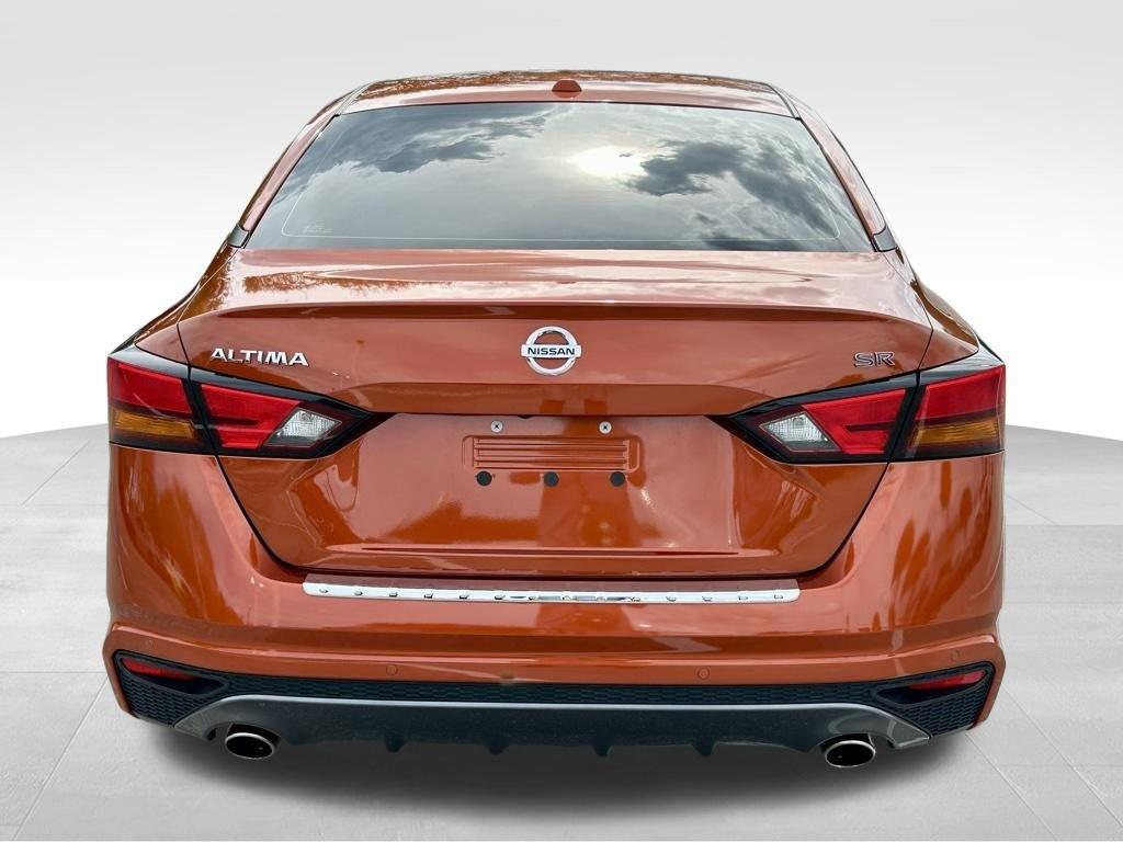 Nissan Altima 2.5 Sr - Thumbnail 8