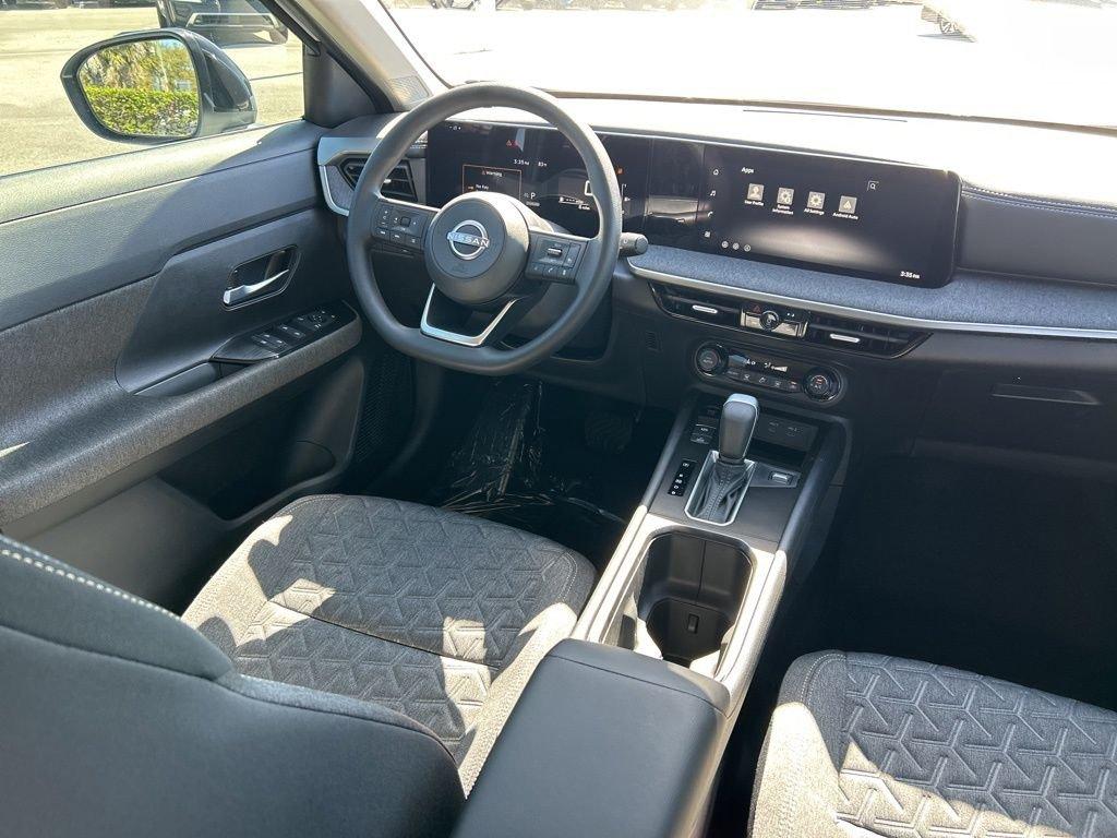 Nissan Kicks Sv - Thumbnail 11