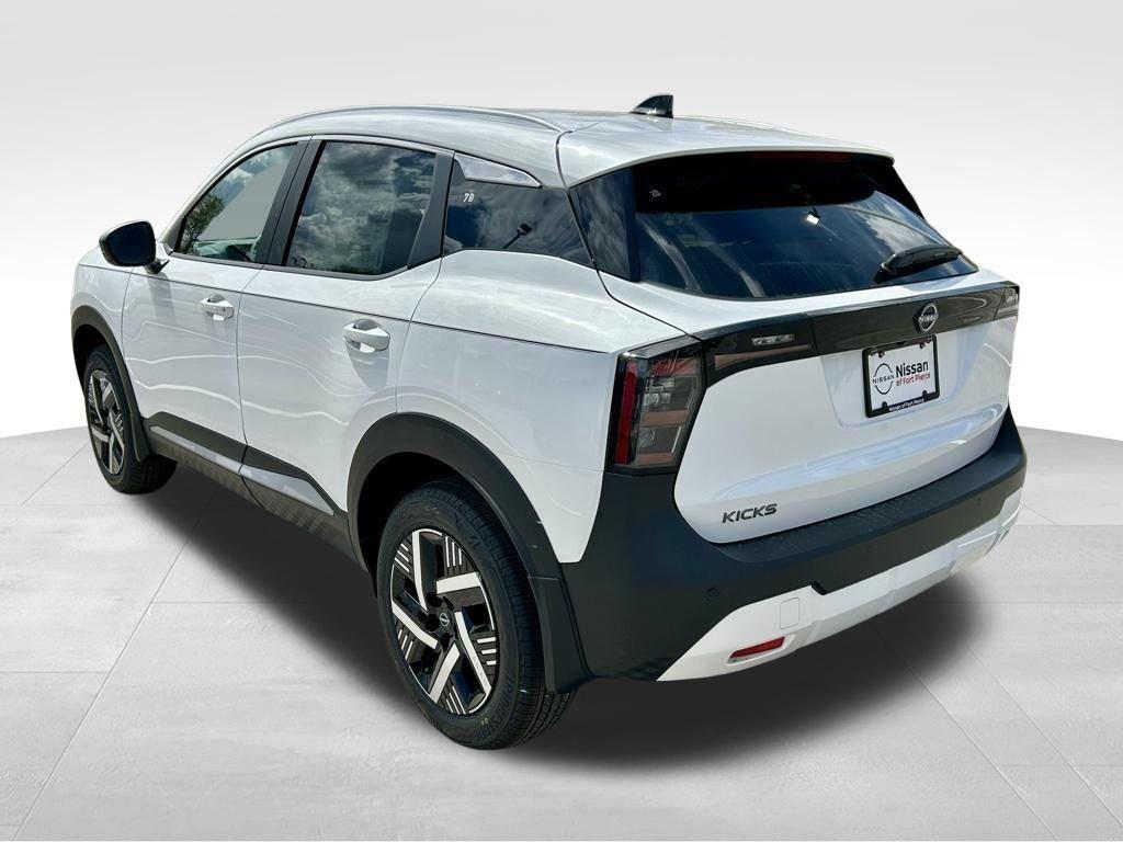 Nissan Kicks Sv - Thumbnail 9