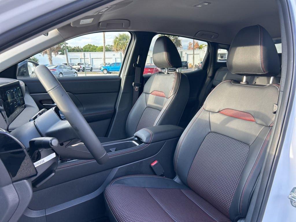 Nissan Kicks Sr - Thumbnail 20