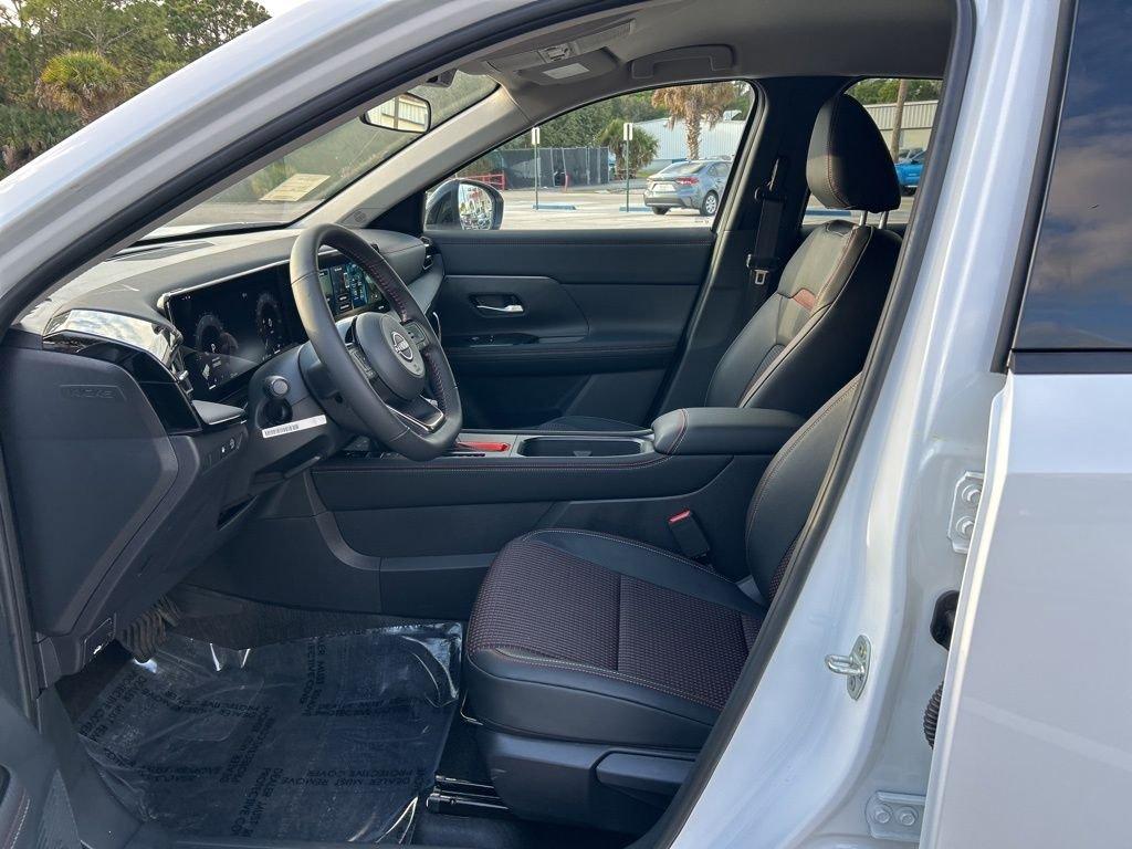 Nissan Kicks Sr - Thumbnail 17