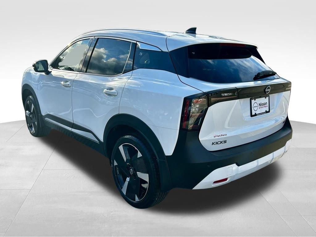 Nissan Kicks Sr - Thumbnail 9