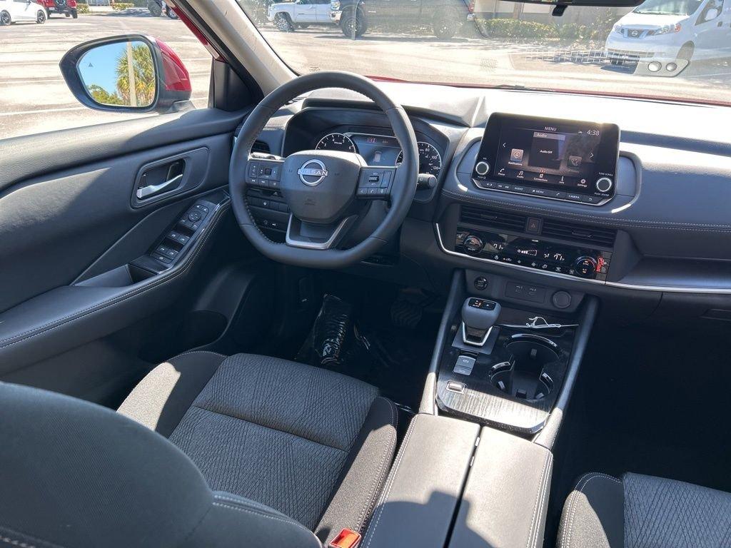 Nissan Rogue Sv - Thumbnail 11