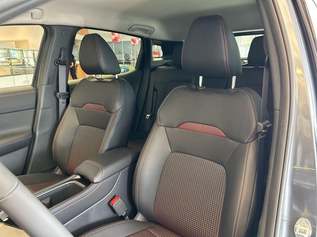 Nissan Kicks Sr - Thumbnail 13