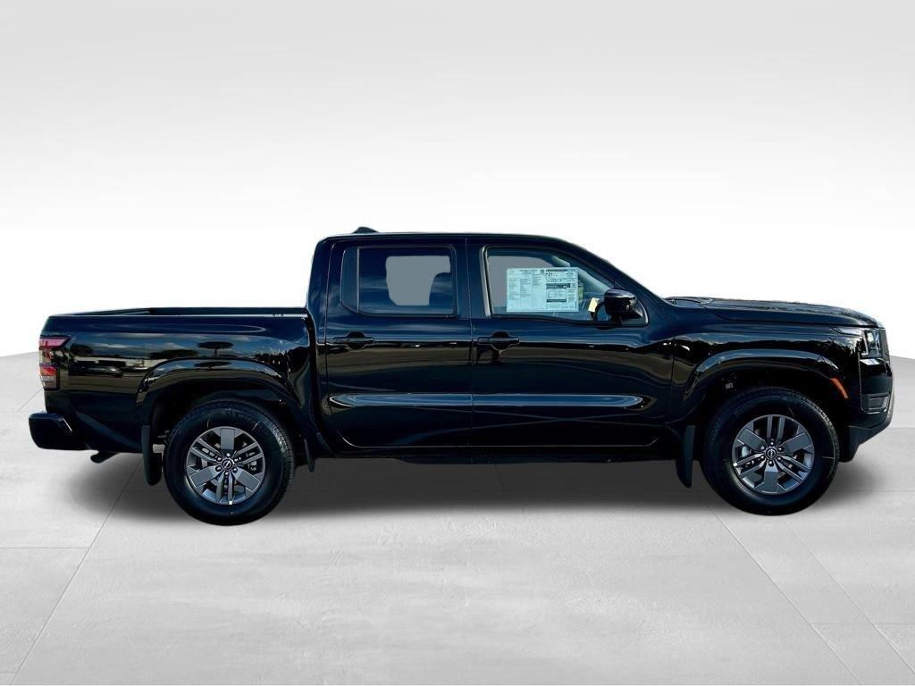 Nissan Frontier Crew Cab Sv - Thumbnail 5