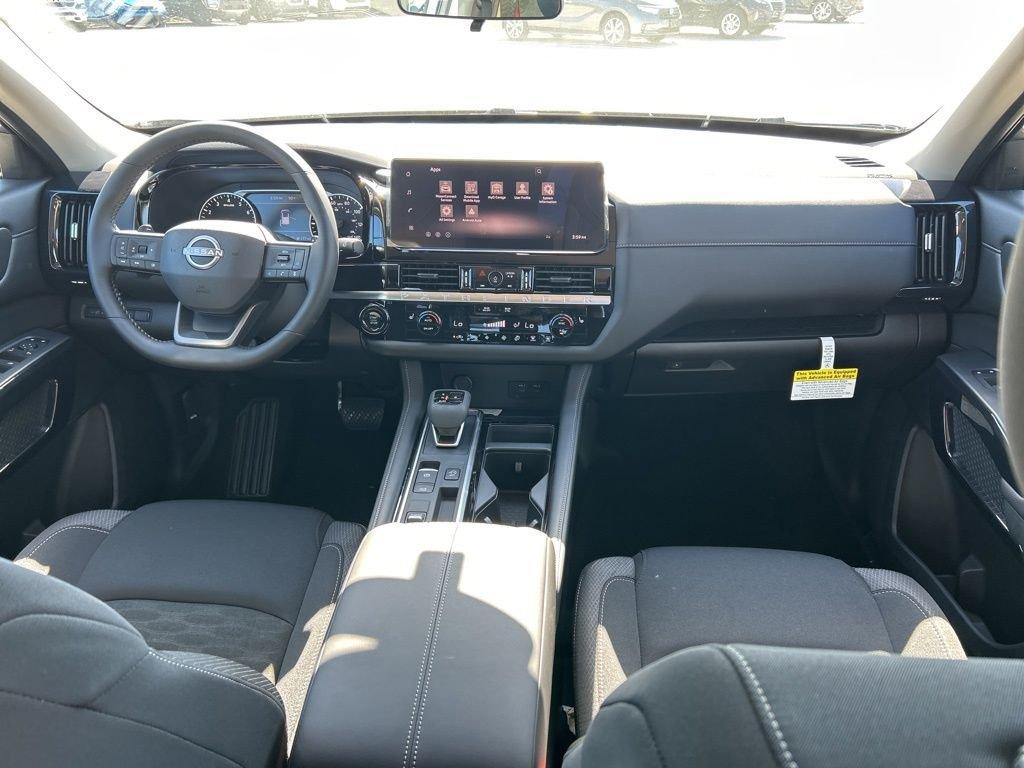 Nissan Pathfinder Sv - Thumbnail 12