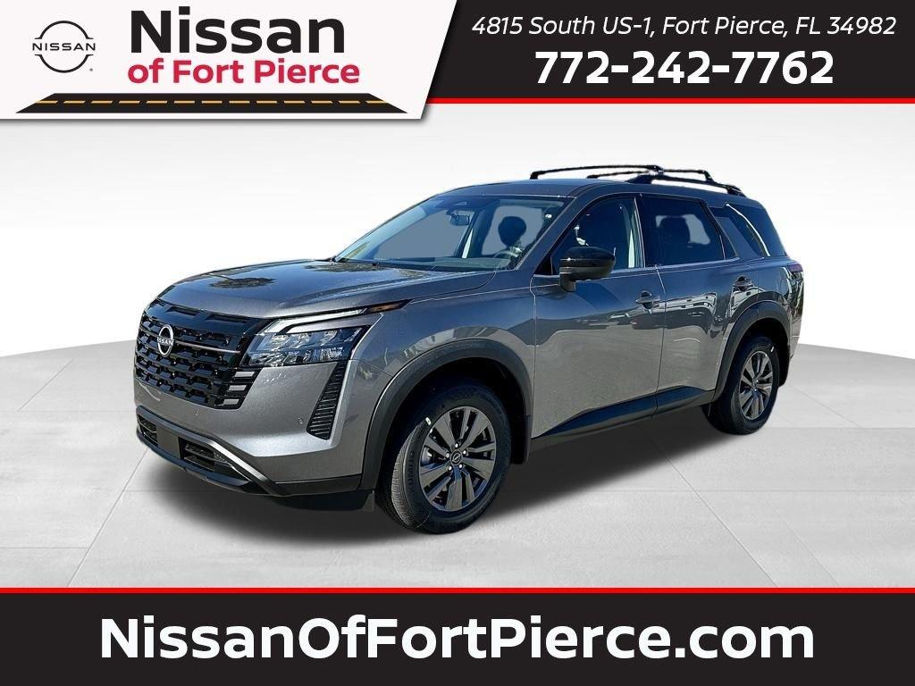 Nissan Pathfinder Sv - Thumbnail 2