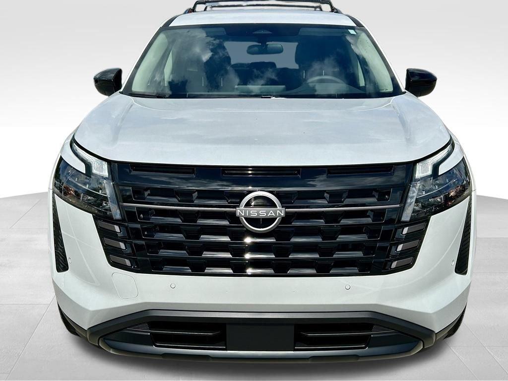 Nissan Pathfinder Sv - Thumbnail 3