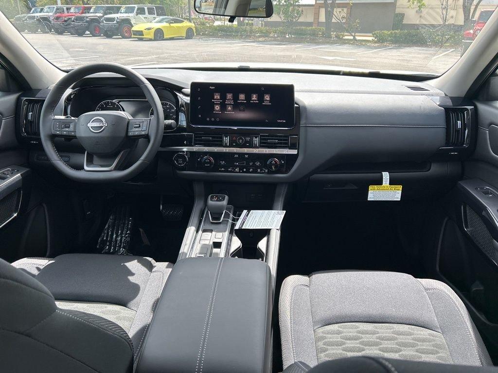 Nissan Pathfinder Sv - Thumbnail 12