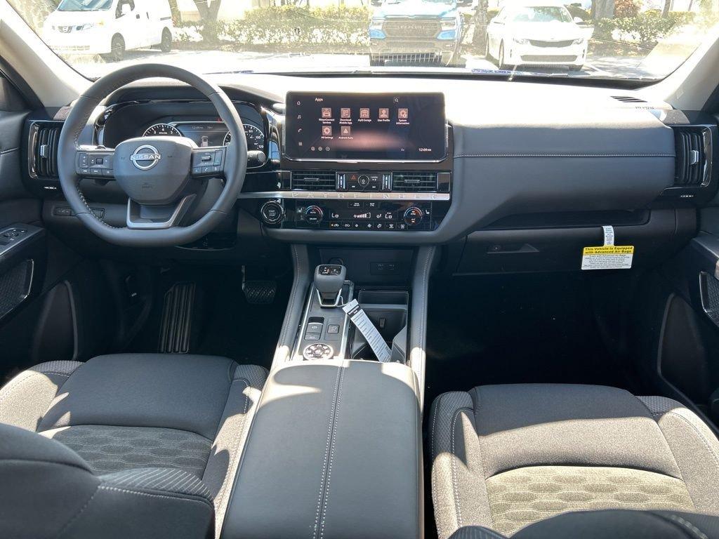 Nissan Pathfinder Sv - Thumbnail 12