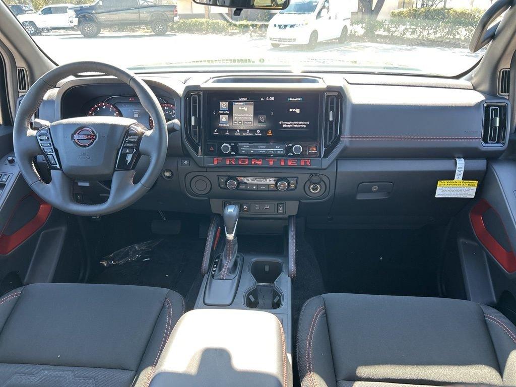 Nissan Frontier Crew Cab Pro-X® - Thumbnail 12