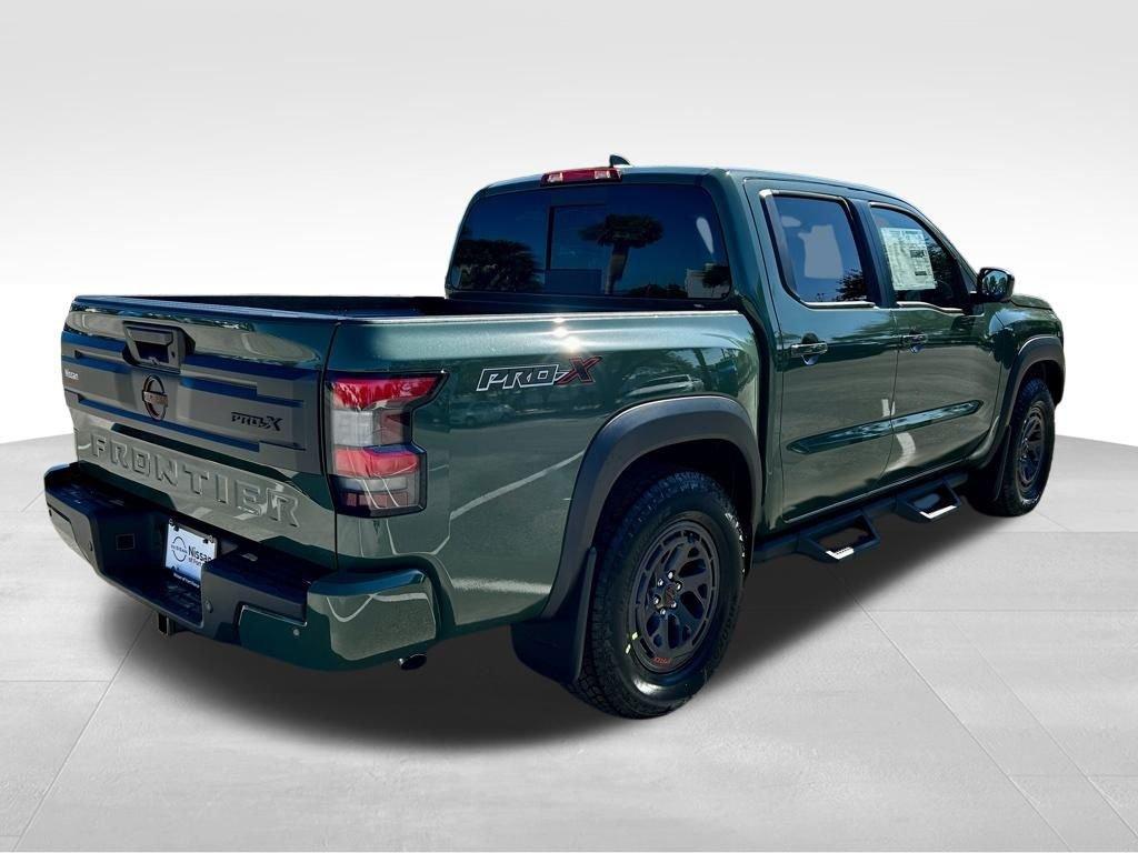 Nissan Frontier Crew Cab Pro-X® - Thumbnail 6