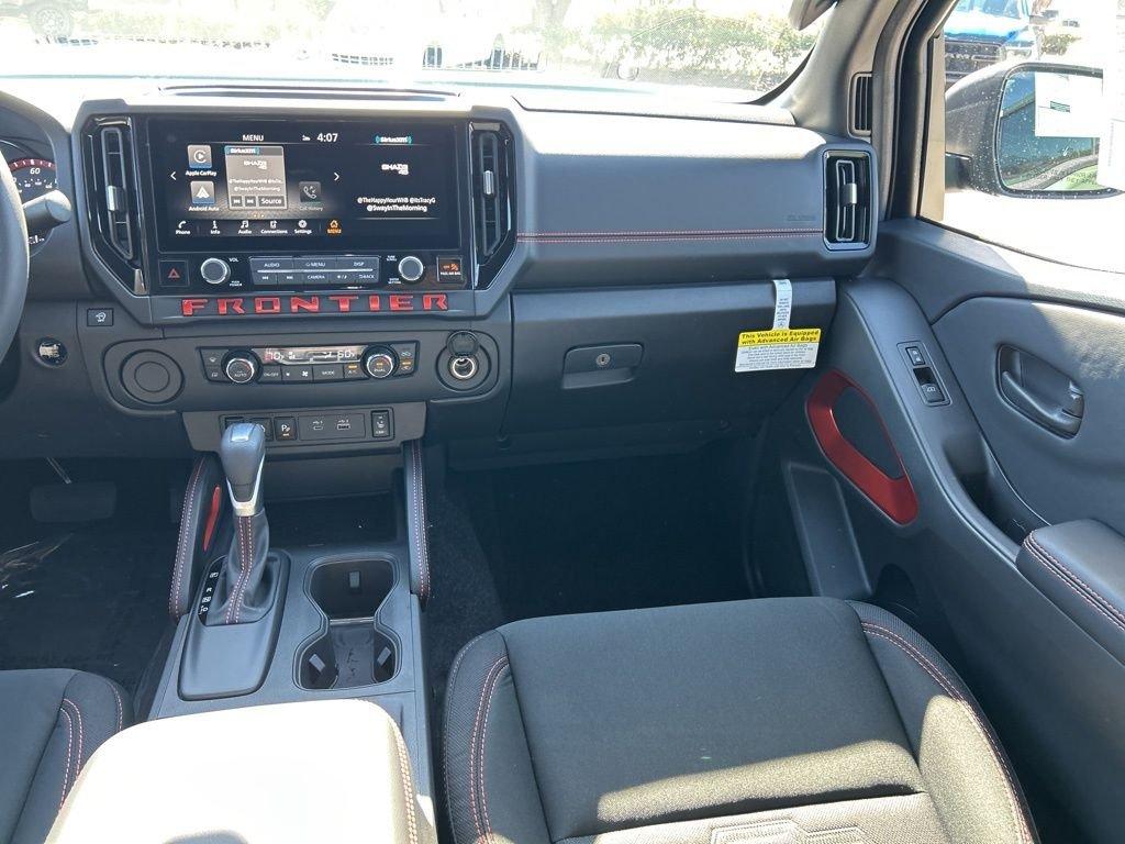 Nissan Frontier Crew Cab Pro-X® - Thumbnail 13
