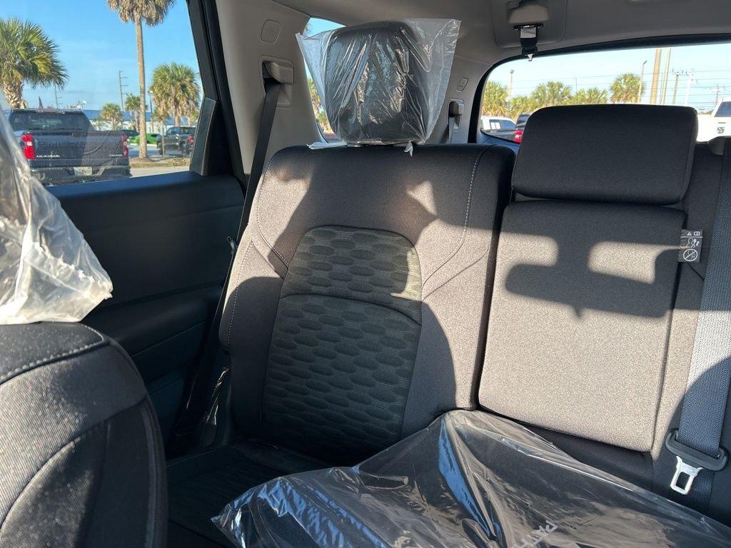 Nissan Pathfinder Sv - Thumbnail 14