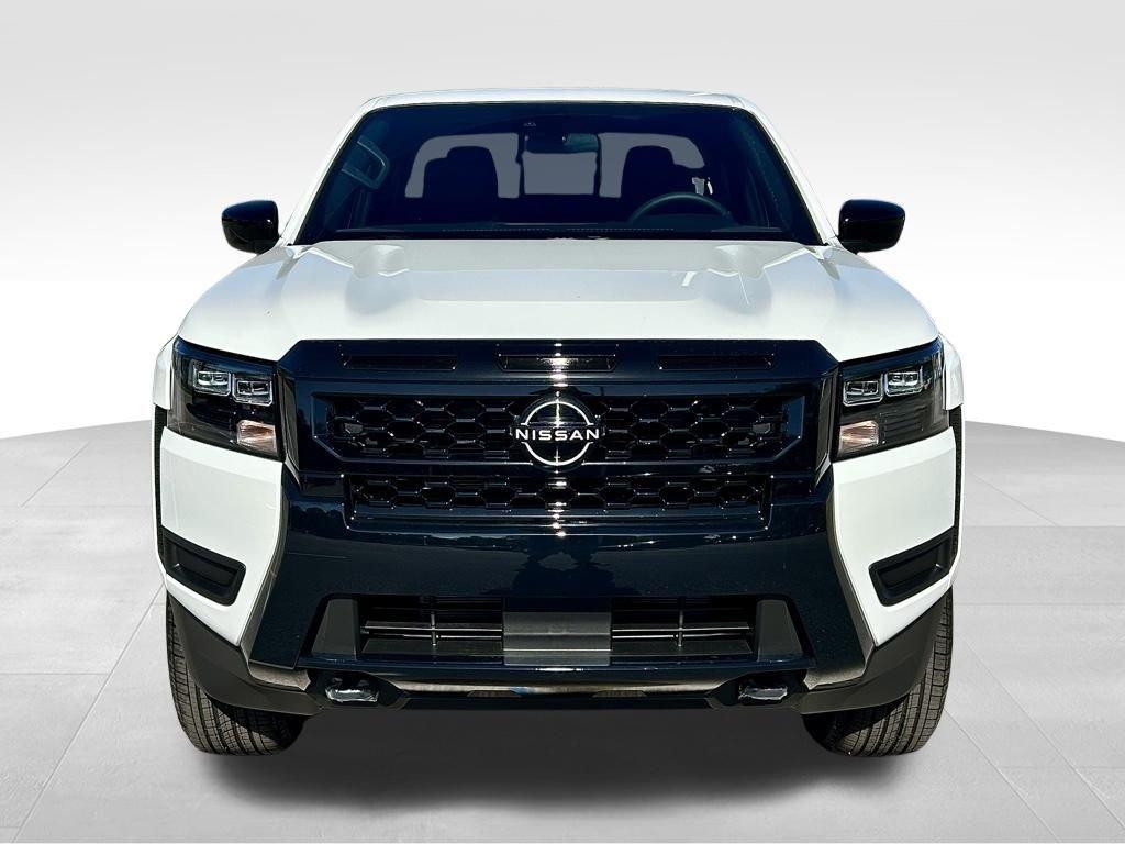 Nissan Frontier Crew Cab Sv - Thumbnail 3