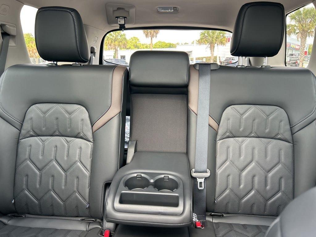 Nissan Pathfinder Platinum - Thumbnail 15