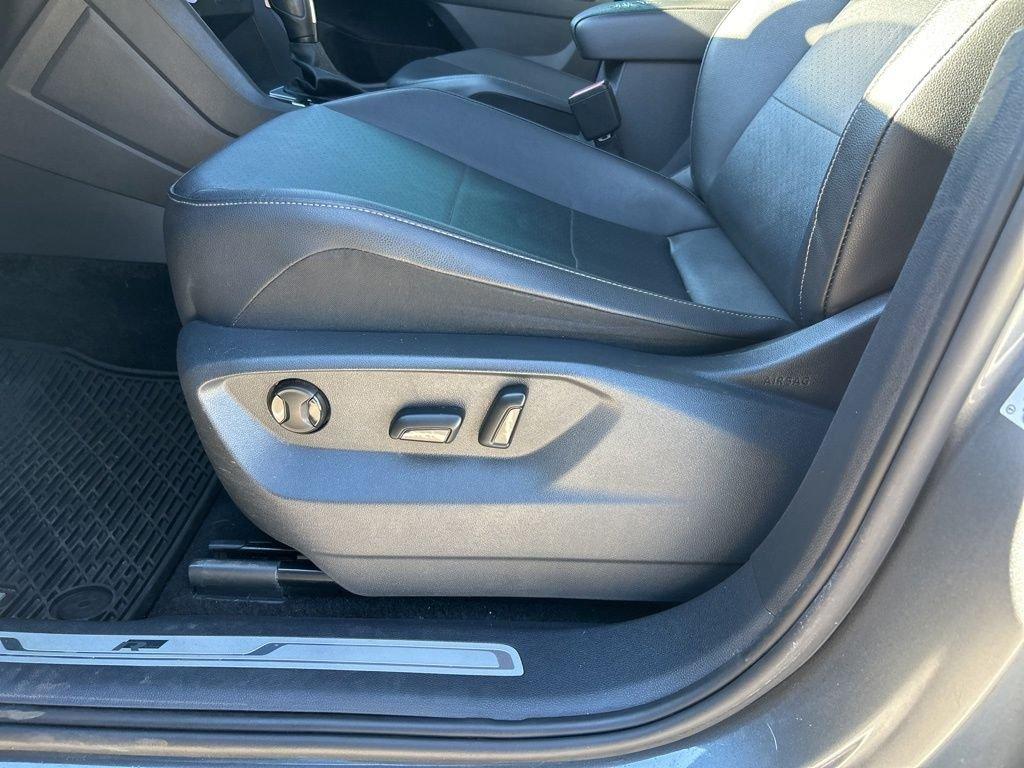 Volkswagen Tiguan 2.0T Se R-Line Black - Thumbnail 18