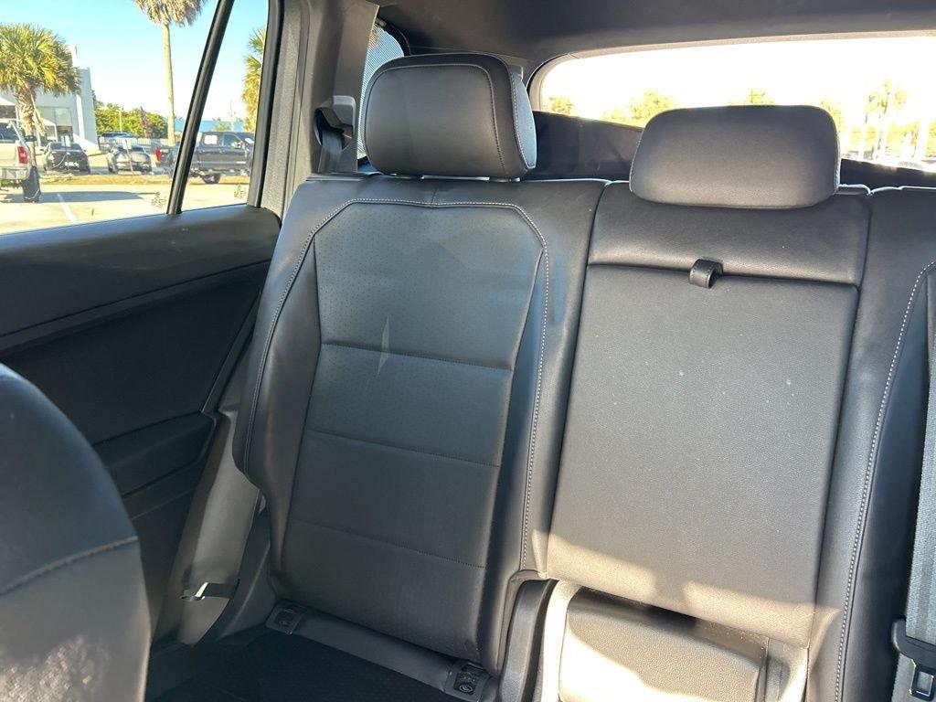 Volkswagen Tiguan 2.0T Se R-Line Black - Thumbnail 14