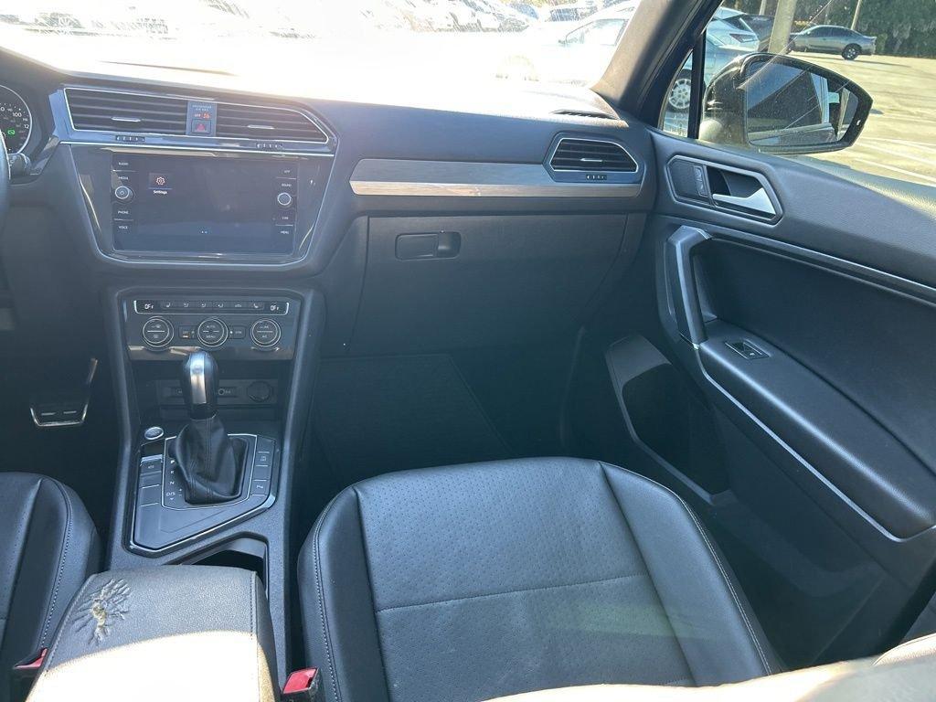 Volkswagen Tiguan 2.0T Se R-Line Black - Thumbnail 13