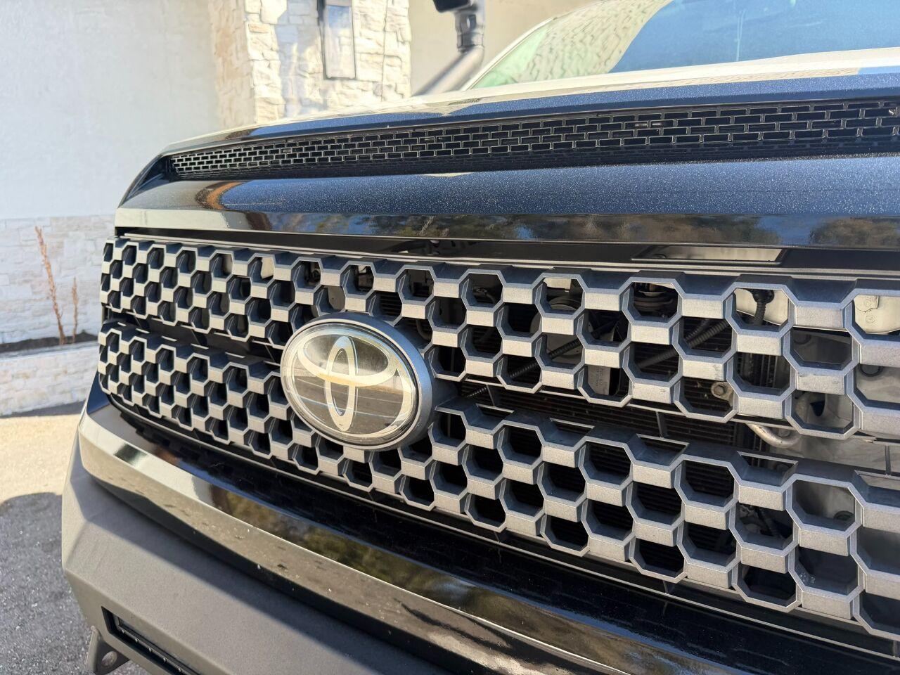 Toyota Tundra 4WD - Thumbnail 6