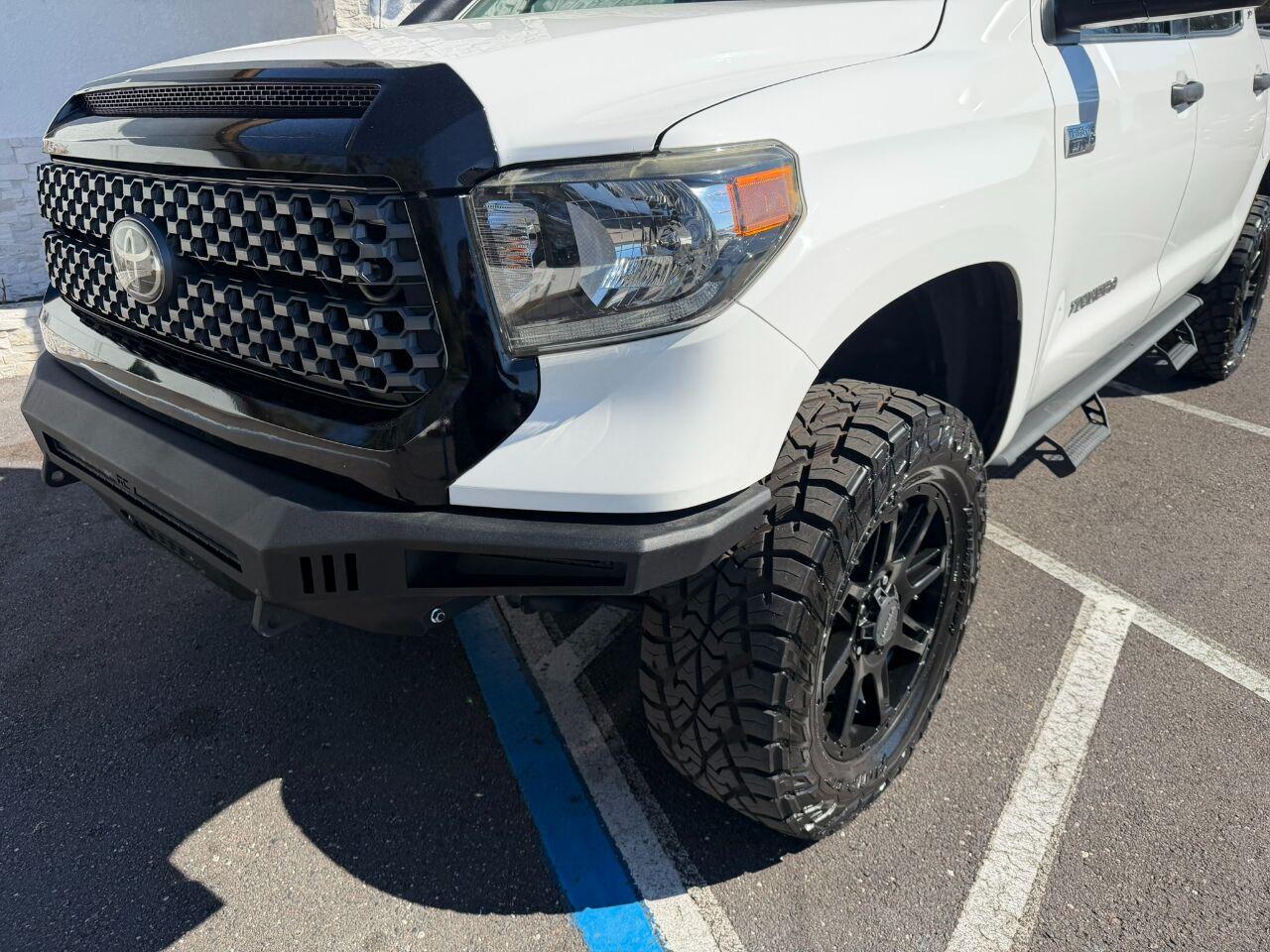 Toyota Tundra 4WD - Thumbnail 7