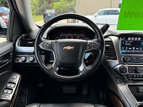 Chevrolet Suburban 1500 Lt - View 1