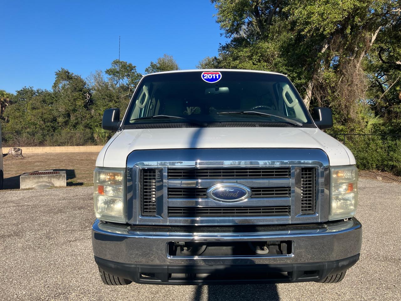 Ford Econolinee-350 Xl Super Duty - Thumbnail 2