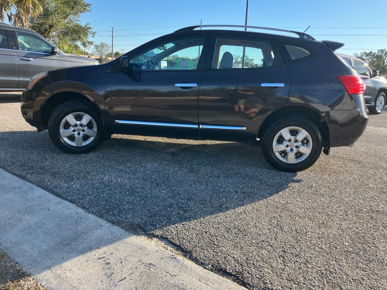 Nissan Rogue Selects 2Wd - Thumbnail 3