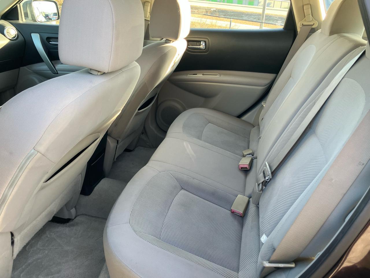 Nissan Rogue Selects 2Wd - Thumbnail 10