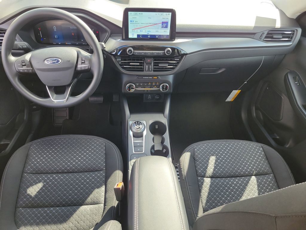 Ford Escape - Thumbnail 12