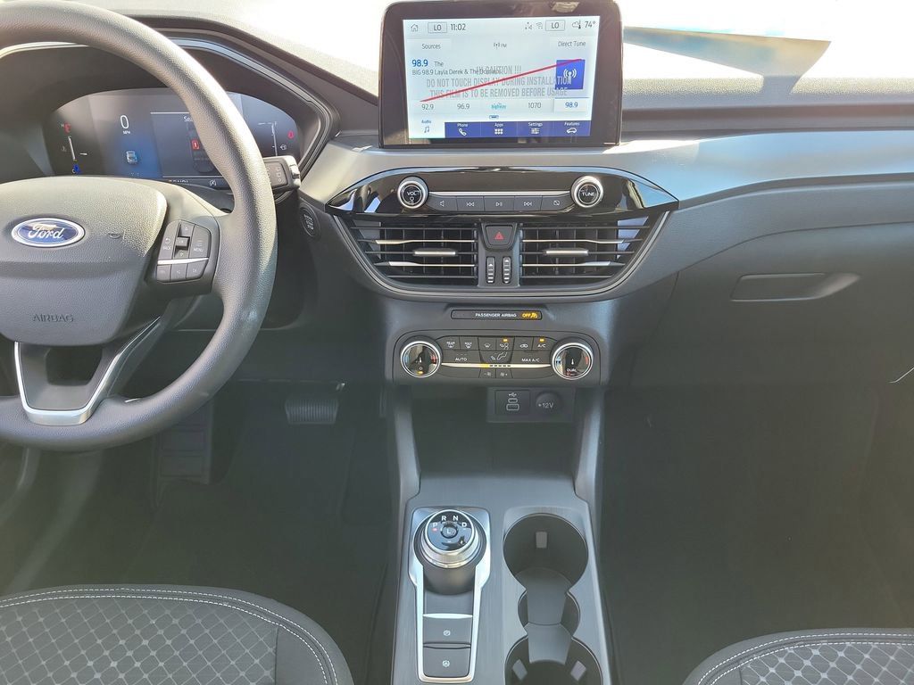 Ford Escape - Thumbnail 17