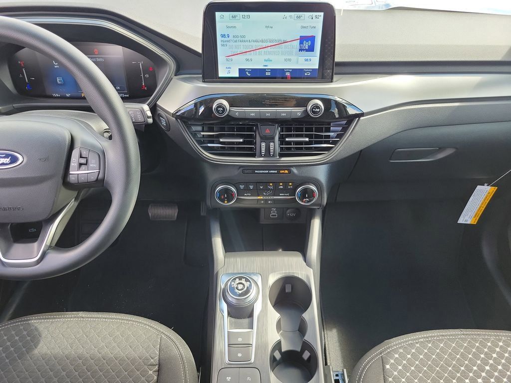 Ford Escape - Thumbnail 15