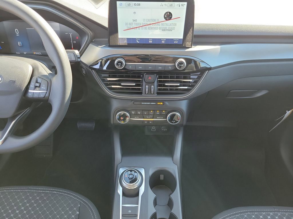 Ford Escape - Thumbnail 15