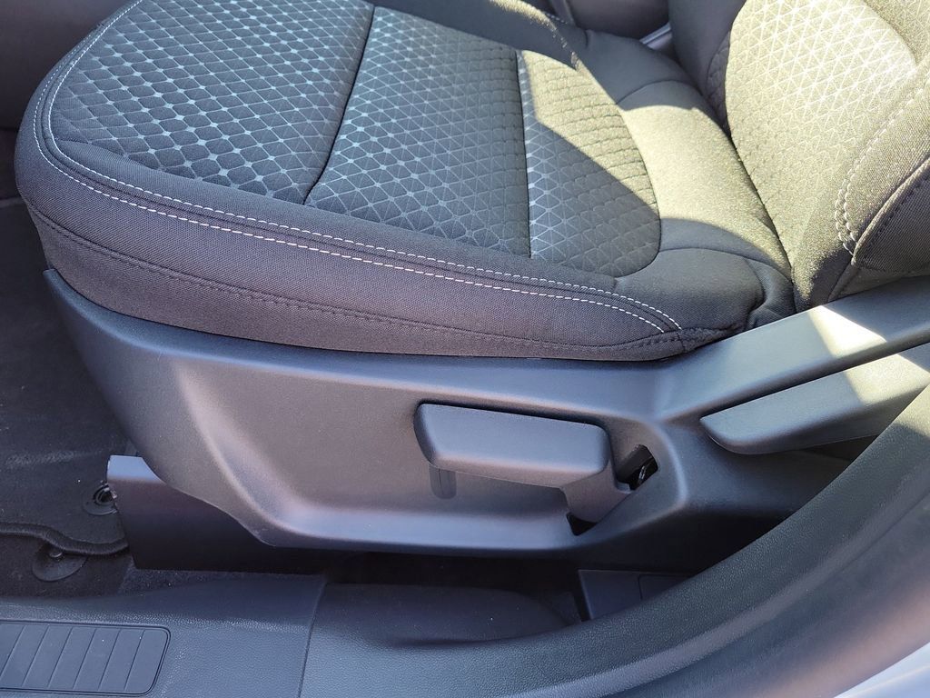 Ford Escape - Thumbnail 20