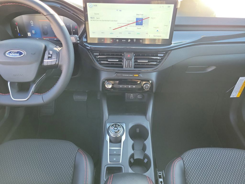 Ford Escape - Thumbnail 16