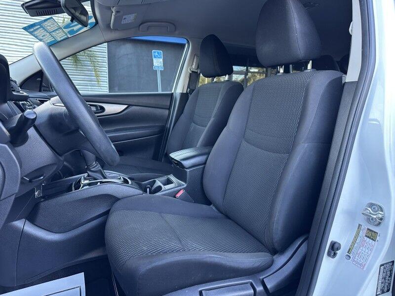 Nissan Rogue Sport - Thumbnail 13