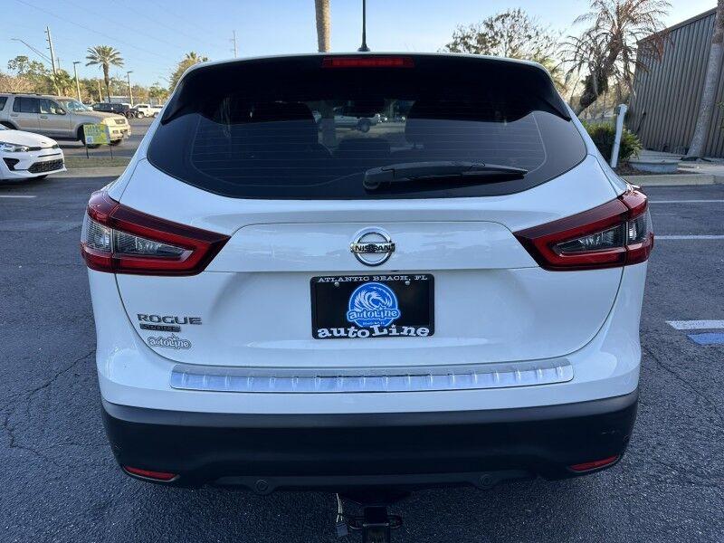 Nissan Rogue Sport - Thumbnail 4