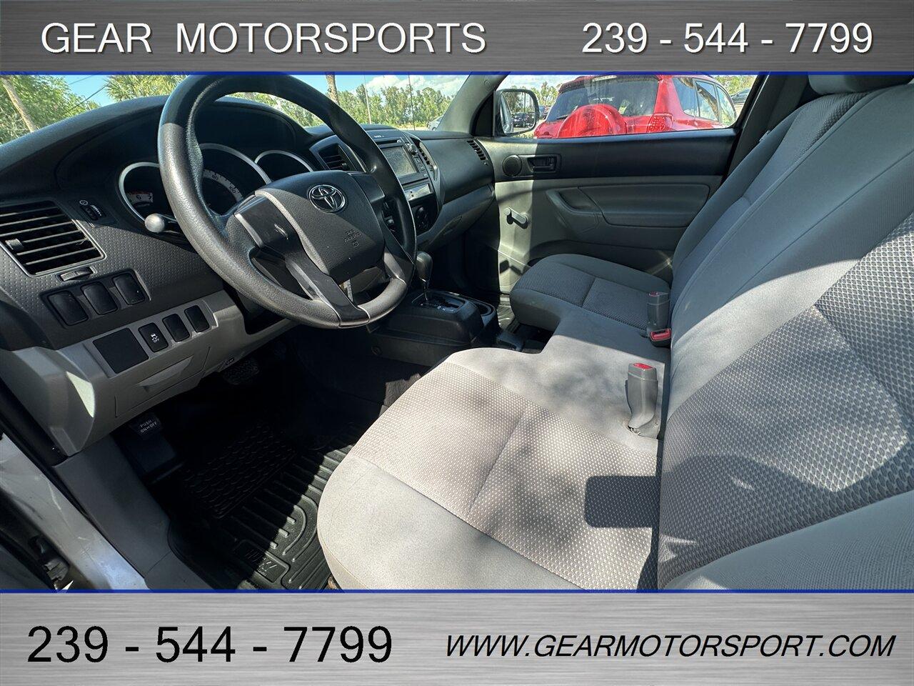 Toyota Tacoma - Thumbnail 10