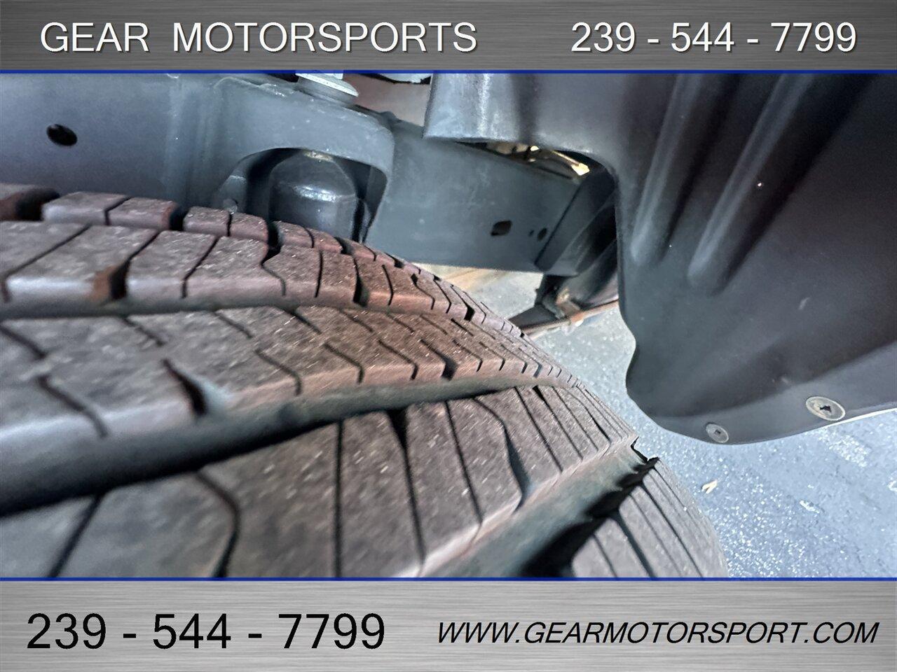 Toyota Tacoma 2.7L Long Bed Extended Cab - Thumbnail 13