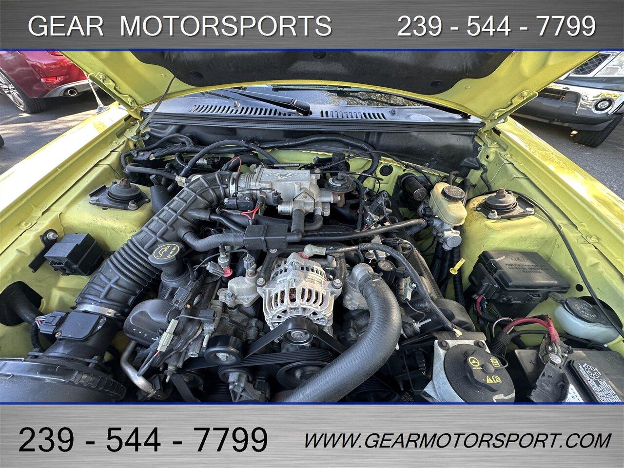 Ford Mustang Gt Premium - Thumbnail 14