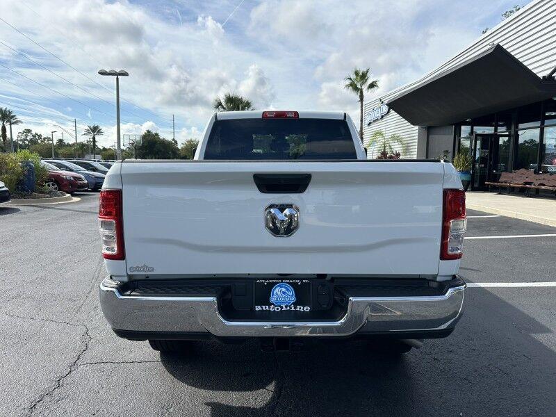 Ram 2500 - Thumbnail 4