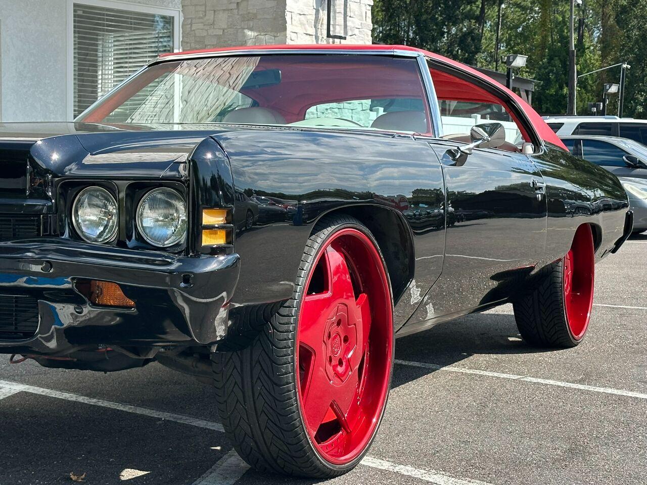 Chevrolet Impala - Thumbnail 20