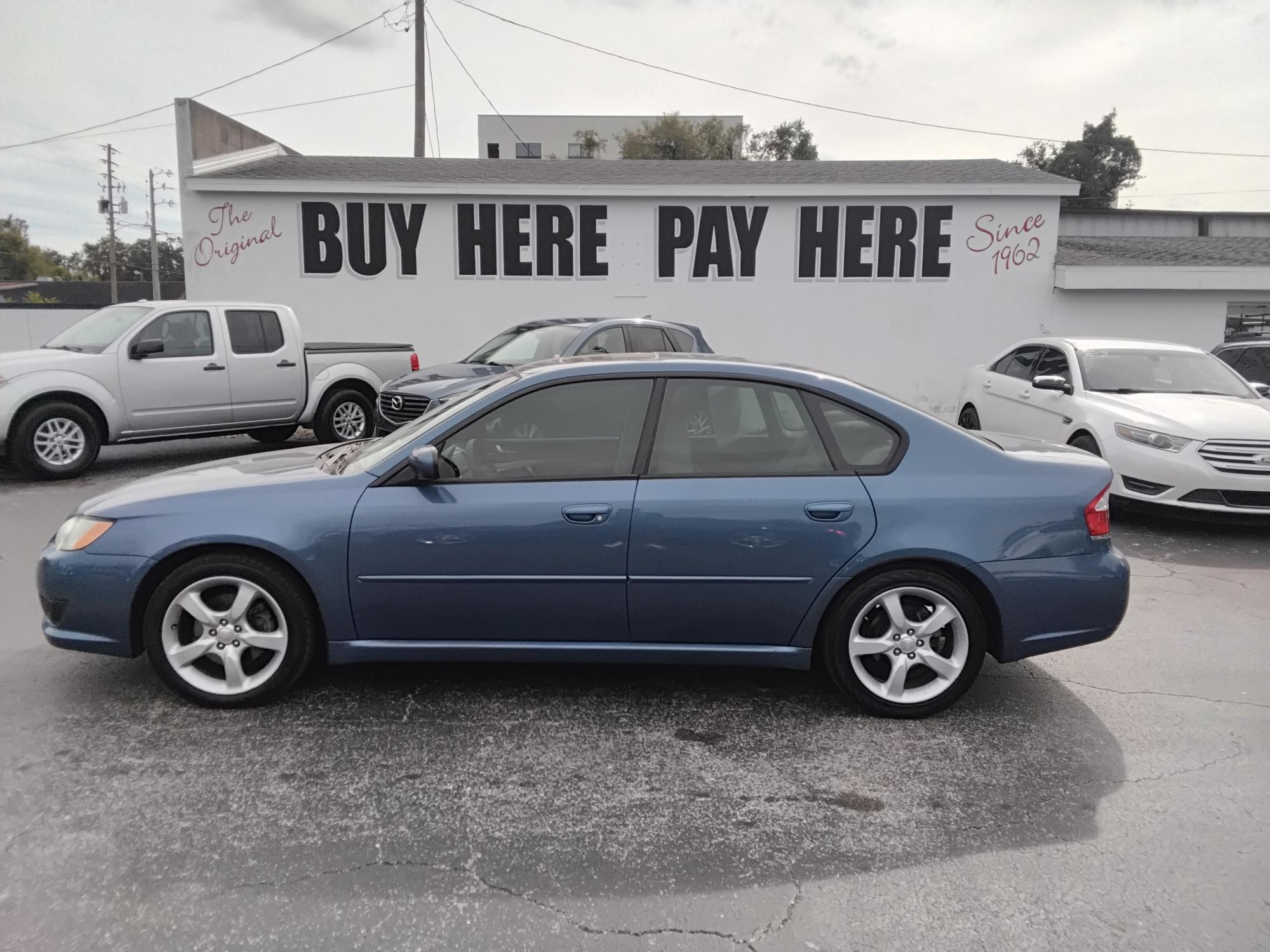 Subaru Legacy 2.5I - View 1